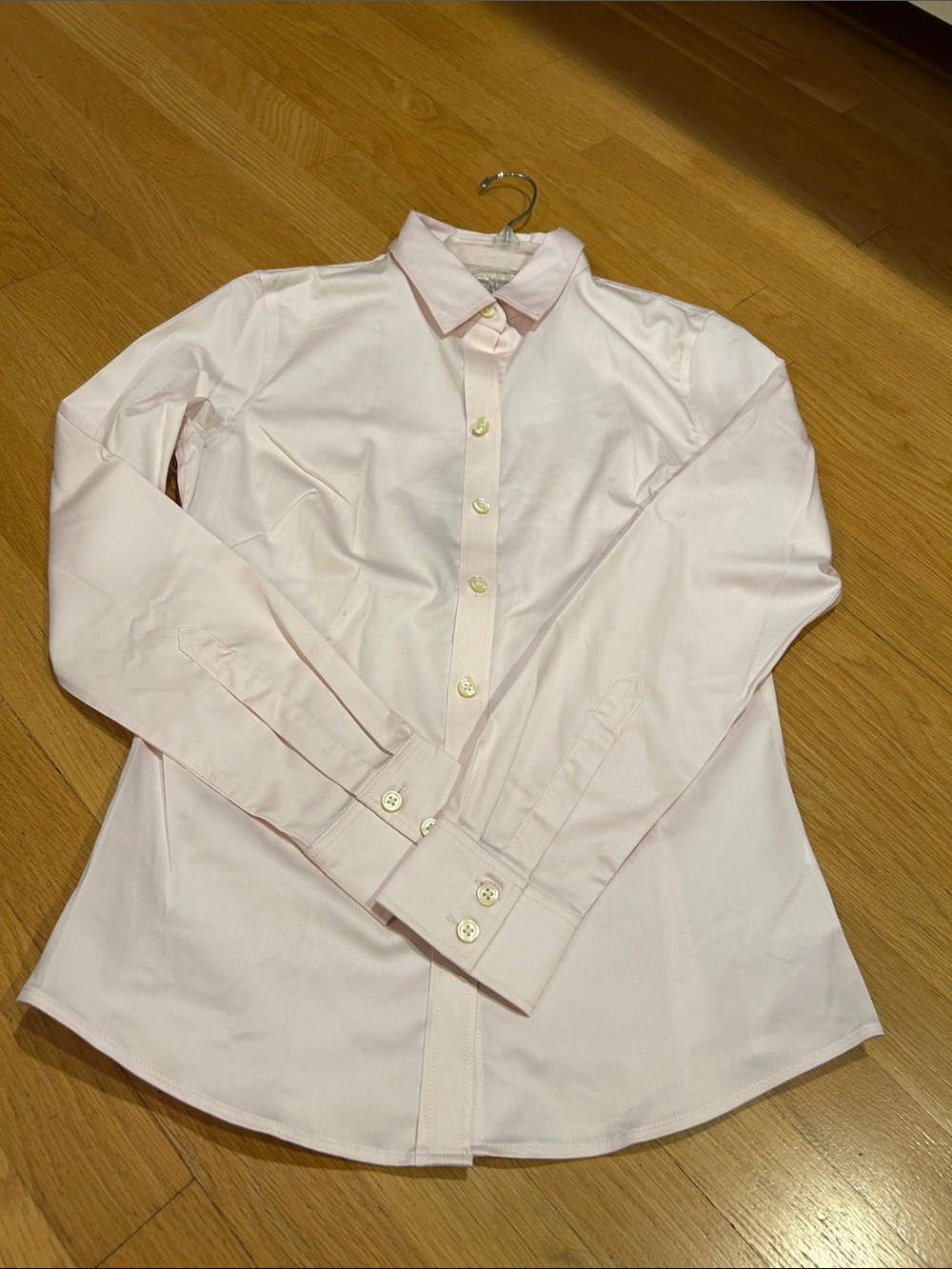 NWT Banana Republic Factory Women's Non-Iron Light Pink Button-Down Cotton Shirt